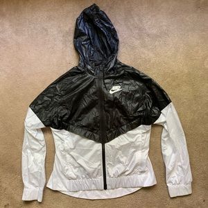 Nike Windbreaker Jacket